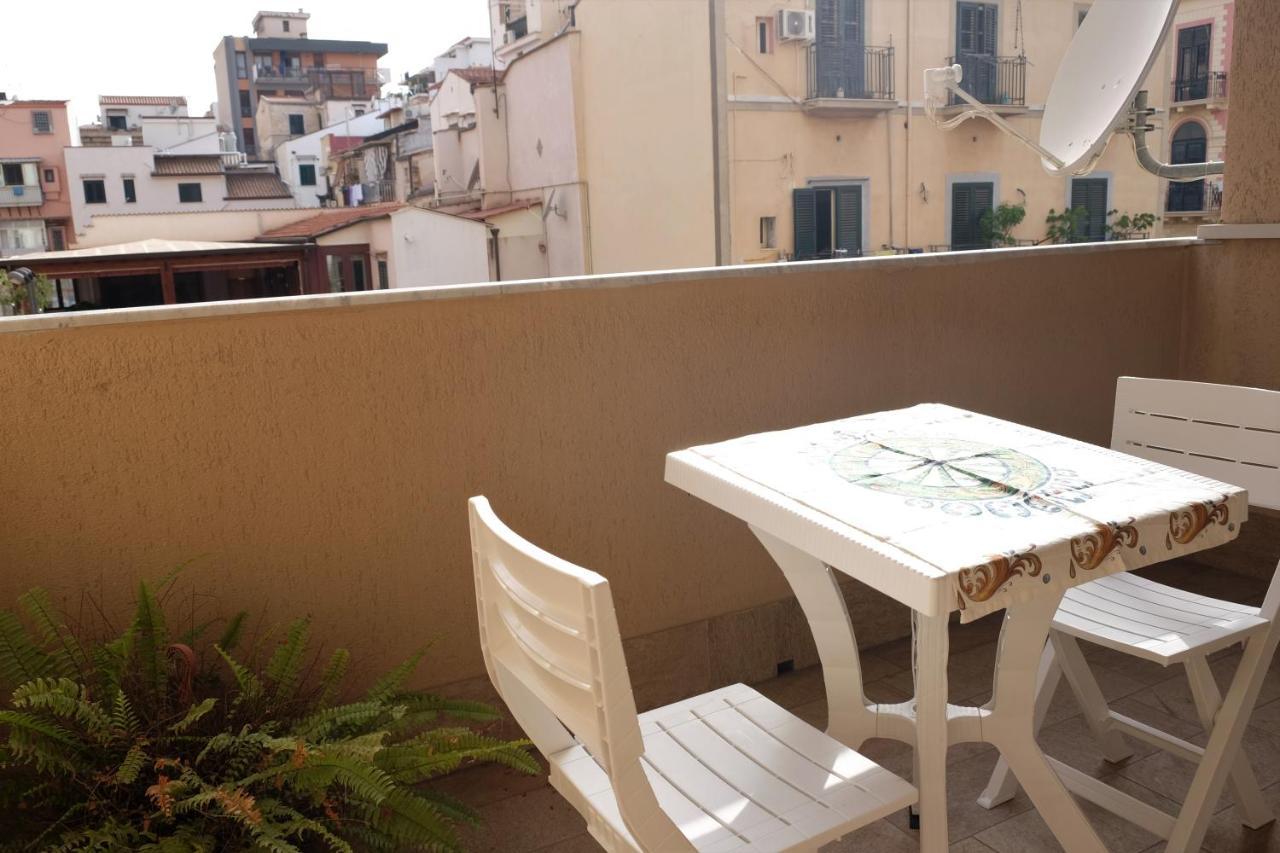 Palermo Old Style - Boutique Apartment With Terrace In Center City Luaran gambar