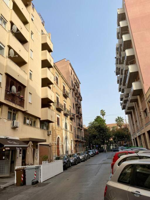 Palermo Old Style - Boutique Apartment With Terrace In Center City Luaran gambar